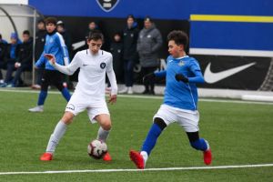 Meci amical. FC Viitorul Under-15 a invins AS Kinder Constanta Under-16