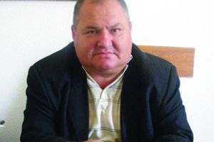 Baronul liberal din Berbesti, Vintilă Chelcea, şi-a MAJORAT „pe şestache” salariul