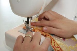 Cei mai mulţi angajaţi din judeţul Vâlcea sunt în domeniul serviciilor, adică 55% din salariaţi