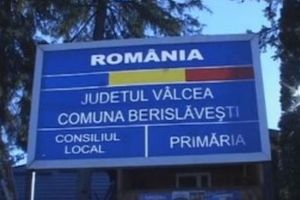 Primăria Berislăveşti doreşte amenajarea unei baze sportive moderne în localitate