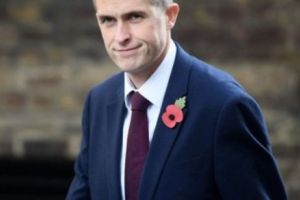 Ministru britanic: „Marea Britanie şi aliaţii săi trebuie să fie pregătiţi să folosească puterea militară pentru a-şi susţine interesele