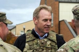 Șeful Pentagonului, vizită fulger pe capul talibanilor afgani