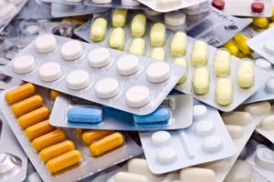 Medicamentele la bucată, interzise de astăzi