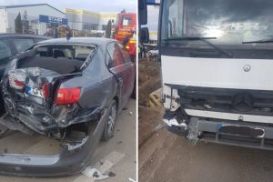 FOTO Accident în lanţ pe DN1 la Șelimbăr – Șase maşini avariate