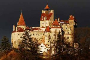 Sărbătoarea renaşterii naturii, la Castelul Bran