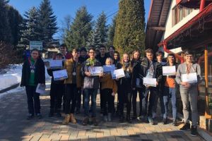 „Șaguniştii” braşoveni, cei mai buni la un concurs de fizică, astronomie şi astrofizică