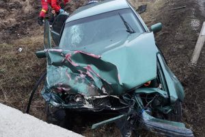 FOTO. Concluzia poliţiştilor. Cum s-a produs accidentul cu 4 maşini avariate