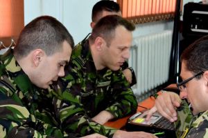 Tinerii din judeţ, aşteptaţi să urmeze o carieră militară