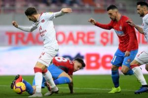 VIDEO – FC Hermannstadt pierde cu 3-0 cu FCSB. Miruţă: ’’Visăm avioane! Scorul e nemeritat’’