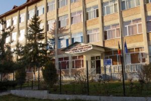 Pe 4 martie, se va da ordinul de începere a lucrărilor la sala de sport a Liceului Sanitar ”Antim Ivireanul”