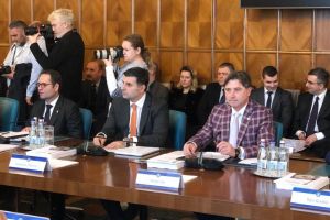 Viorel Ilie: Bugetul pe 2019 prevede fonduri pentru autostrada Braşov – Bacău