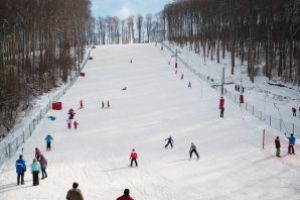 Record de urcări pe pârtiile de schi de la Şugaş Băi, în luna ianuarie