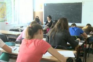 Semestrul al doilea va debuta cu  examene pentru elevii din ani terminali