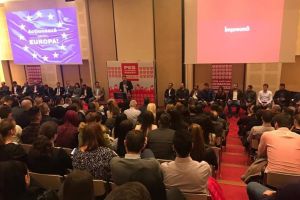Delegaţie a PES Gorj, la dezbaterea “Acţionează pentru Europa”!