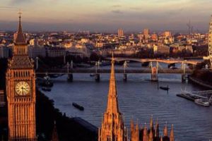 ALERTĂ în LONDRA. A fost găsit un PACHET SUSPECT 