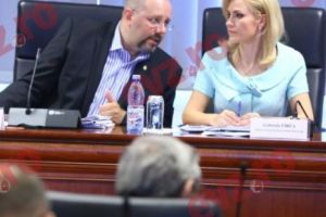 Un CUNOSCUT jurnalist îi CERE lui FIREA să îl DEMITĂ pe Bădulescu. EVZ a făcut DEZVĂLUIRI INCREDIBILE despre trecutul malefic al VICEPRIMARULUI