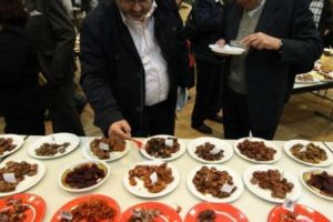 Nemţii din Banat caută cârnaţii perfecţii. Jurizarea, de Ziua îndrăgostiţilor