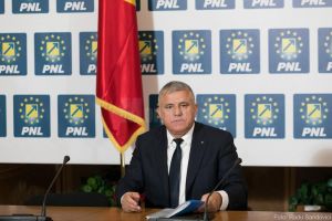 Deputatul Dumitru Mihalescul l-a interpelat pe ministrul Muncii şi Justiţiei Sociale pe tema ...