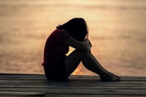 8 mituri despre depresie pe care mulţi le cred adevărate, deşi… nu sunt!