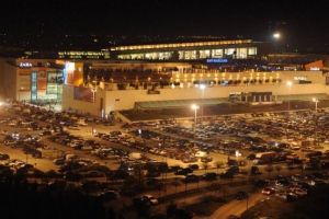 Cadouri şi poze speciale de Valentine’s Day, în cadrul unui târg la Timişoara