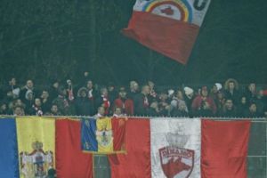 Fanii dinamovişti, acuzaţi de xenofobie