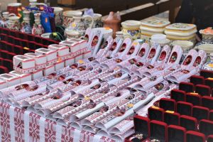 Mărţişoare de vânzare, exclusiv de la sătmăreni. Primăria: ,,Susţinem comercianţii şi meşteşugarii locali!”
