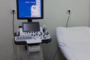 Spitalul Judeţean Cluj a cumpărat zece ecografe de ultimă generaţie. Cancerul mamar sau de tiroidă mai uşor de diagnosticat