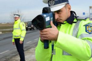 ATENȚIE şoferi! Poliţia nu iartă! A rămas fără permis, după ce a publicat fotografia pe Facebook