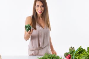 Arată cu 10 ani mai tânar/ă prin nutriţie inteligentă