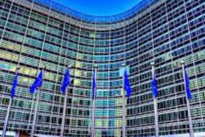 Comisia Europeană este PROFUND ÎNGRIJORATĂ de DORINȚA Guvernului: „Încercăm să convingem autorităţile române să schimbe acest parcurs”