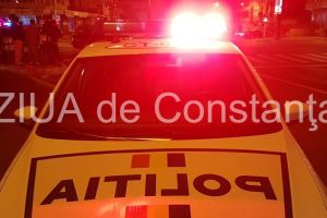 Barbat inarmat, vazut intr-un cartier din Capitala. Martorii au sunat la 112