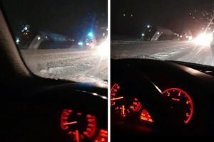 FOTO: Un autocar în care se aflau 25 de pasaeri s-a răsturnat într-o râpă, la Codlea. Patru victime, conştiente