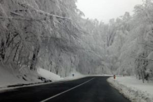 Info trafic: Circulatie rutiera in conditii de iarna in Maramures