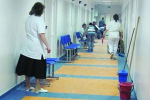 Spitalul Municipal Gheorgheni angajează îngrijitor curăţenie