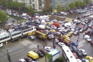 Autorităţile trag un semnal de alarmă! Toţi românii care au maşini second hand sunt vizaţi: Mare atenţie