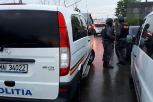 Contrabandist săltat de poliţişti la Piteşti