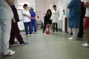 Exerciţiu de evacuare în caz de incendiu la Spitalul Municipal Topliţa – secţia chirurgie