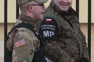 SUA creşte numărul soldaţilor postaţi în Polonia