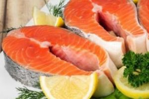 Alertă alimentară - Încă un lot de file de somon afumat contaminat cu Listeria este retras
