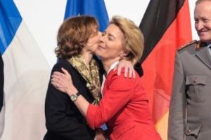 Efectul Merkel: Armata Germaniei a ajuns o GRĂMADĂ de FIARE VECHI