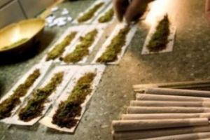 Caz şocant! Ce spun specialiştii despre consumul de cannabis la adolescenţi