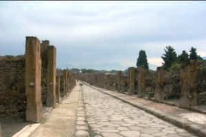 DESCOPERIRE ȘOCANTĂ în Italia! Tânărul Narcis, scos dintre ruine. Se uita fix într-o baltă