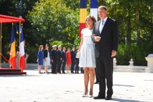 Sotia presedintelui Klaus Iohannis a fost audiata la Parchetul General