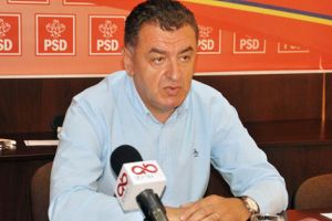 Gentea ameninţă cu demisia!