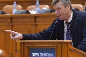 Corneliu Olar: Victorii ale parlamentarilor PNL Alba în Parlament – Majorarea alocaţiei pentru copii şi sprijin pentru câteva primării