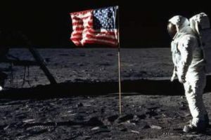 Este oficial! NASA vrea să meargă pe lună  „cât mai curând posibil” şi  „să rămână acolo”. Cum arată ambiţiosul proiect: VIDEO 