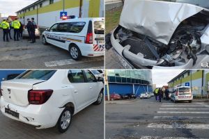 FOTO / VIDEO Șofer fără permis, a făcut ACCIDENT pe trecerea de pietoni lângă Alba Mall. Nu sunt victime