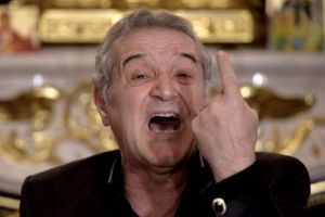 ȘOC! Gigi Becali îi ironizează pe dinamovişti ! ”Mă duc la Universitate şi mă dezbrac dacă se califică în play-off”