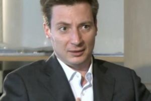 Andrei Caramitru- conexiuni dubioase cu Ambasada SUA şi cu George Soros. News alert
