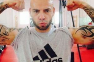 Este BĂTAIA ANULUI în SHOWBIZ?! Vedeta EXATLON şi un mare FOTBALIST. Pumni şi durere ÎN DIRECT